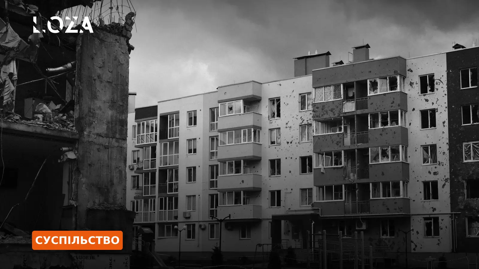 Київ пережив ранкові удари по двох автозаправках: підтверджено загибель двох людей